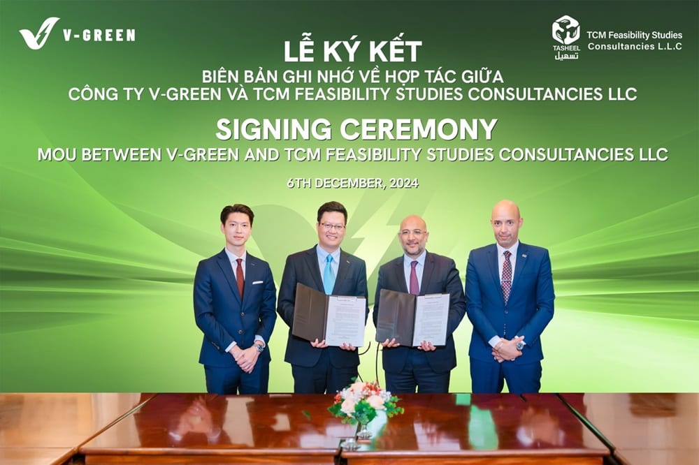 On 6th of December 2024, V-Green and Prime Group have signed a Memorandum of Understanding (MoU) to develop the VinFast electric vehicle (EV) charging infrastructure in Indonesia. This agreement marks a significant step for V-Green as a global partner of VinFast in building a network of EV charging stations and demonstrates the trust that international businesses have in the green transportation ecosystem developed by V-Green and VinFast.